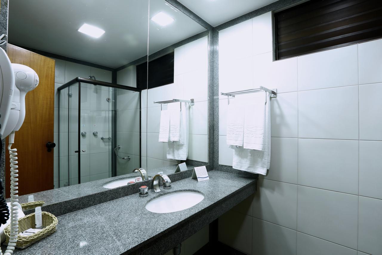 Crystal Plaza Hotel Goiânia Exteriér fotografie